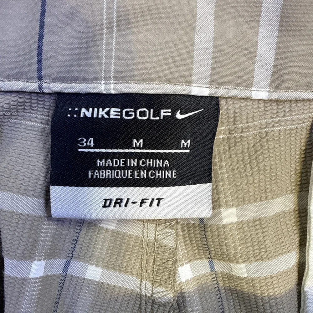 Nike GOLF SHORTS MEN 34 x 10